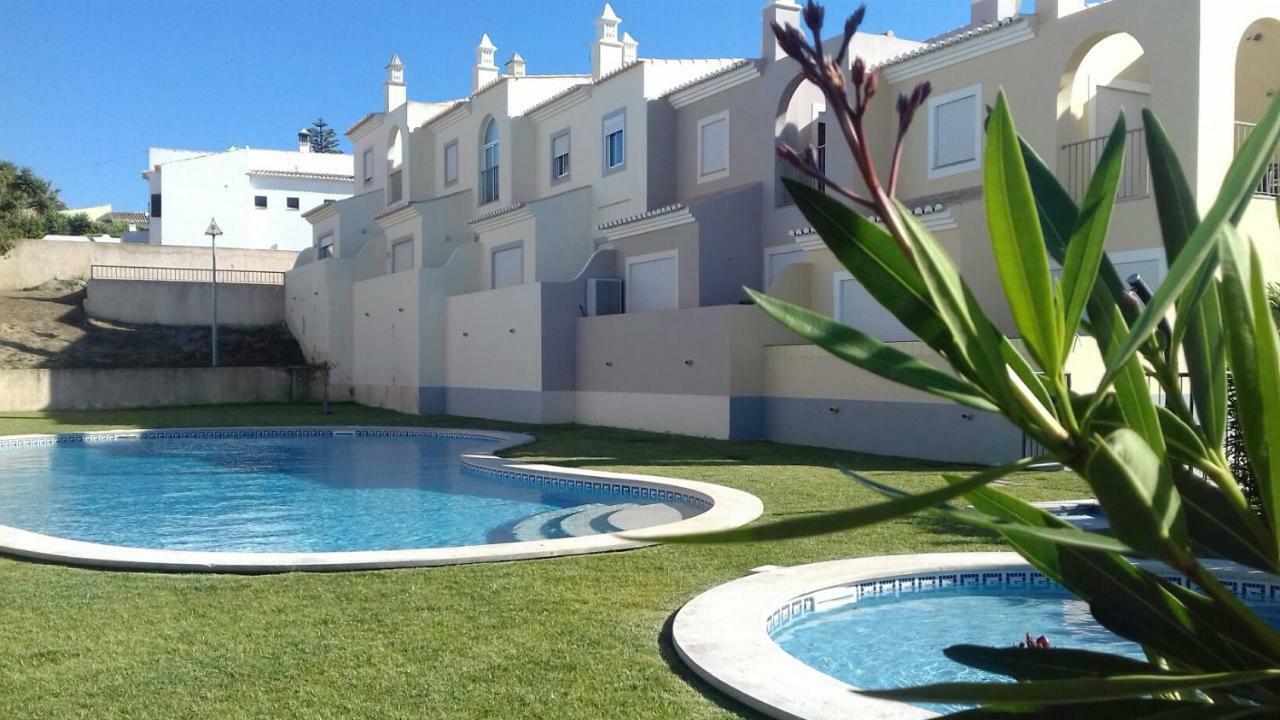 Welcome House Villa Lagos Bagian luar foto